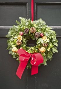 Preparing Your Home for the Holidays: Decorating